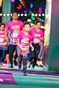 BIB: 16031
                            <button type="button" onclick="openModal(24688348)" class="btn btn-primary btn-sm float-right btn-popup" data-toggle="modal" data-target=".modal-high-quality">
                        <i class="fas fa-shopping-cart"></i> Add to Cart
                    </button>
                                            <button type="button" onclick="isThisMe(24688348, true)" class="btn btn-success btn-sm float-right btn-popup btn-isme hidden" data-toggle="tooltip" data-placement="bottom" title="นี่คือรูปของคุณใช่ไหม คลิกที่นี่เพื่อเอาเข้าอัลบั้ม">
                        <i class="fas fa-plus"></i> Add to album
                    </button>
                    <button type="button" onclick="isThisMe(24688348, false)" class="btn btn-warning btn-sm float-right btn-popup btn-isnotme hidden">
                        <i class="fas fa-ban"></i> Remove from album
                    </button>